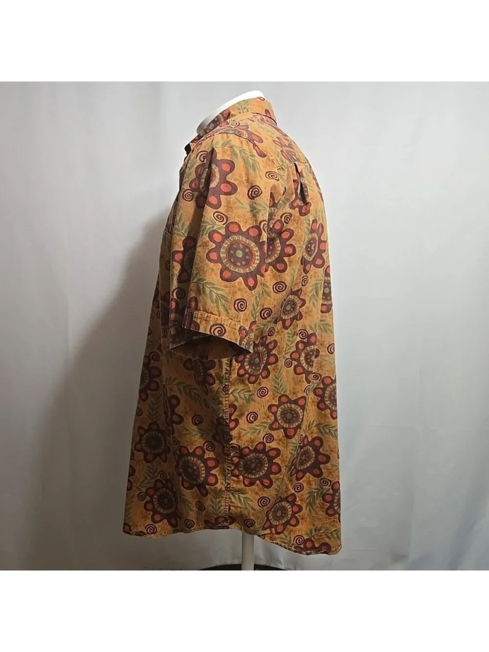 VTG Banana Republic Safari & Travel Hawaiian Shirt Mens Size Medium Floral Print